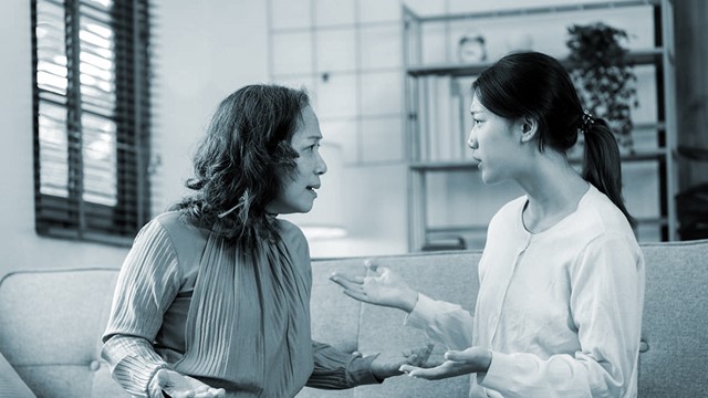Mâm cơm đãi khách