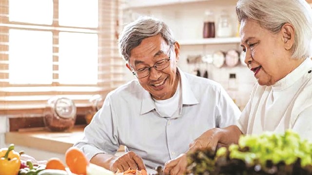 Bữa sáng lành mạnh cho tuổi trung niên