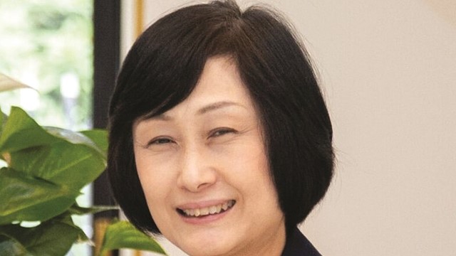 Người mở ra “cánh cửa của niềm tin”