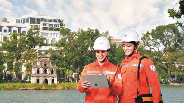 EVNHANOI ứng dụng hệ sinh thái số lấy khách hàng làm trung tâm