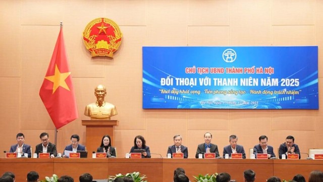 Chủ tịch UBND TP Vũ Đại Thắng đối thoại với thanh niên Thủ đô