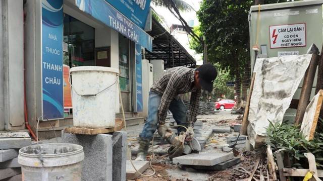 ​  Từ ngày 16/1, Hà Nội tạm dừng đào đường, hè