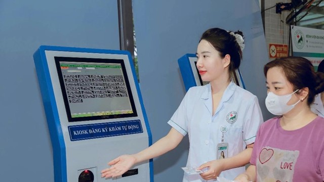 Hà Nội đẩy mạnh chuyển đổi số, hướng tới hệ thống y tế thông minh, hiện đại