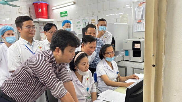 Y tế Hà Nội vững bước chuyển mình, hướng tới chăm sóc sức khỏe toàn dân thông minh và hiệu quả