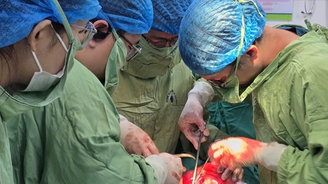 Tự ý dùng thuốc phá thai, nữ bệnh nhân nguy kịch vì vỡ tử cung