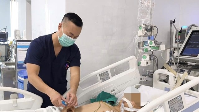 Bệnh viện Bệnh Nhiệt đới Trung ương cứu sống thiếu niên 15 tuổi ngừng tim sau đuối nước