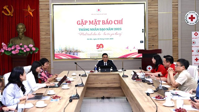 Nhiều hoạt động ý nghĩa trong Tháng nhân đạo 2025