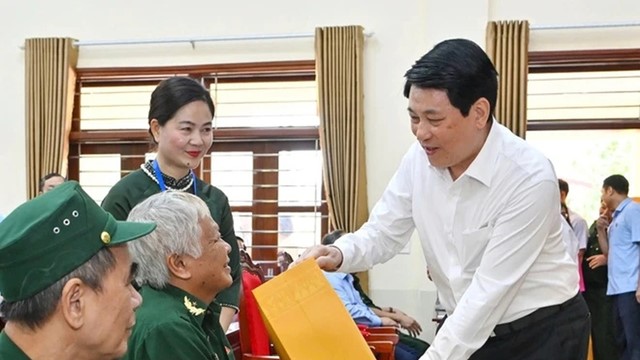 Hoàn thành chi trả quà tặng của Chủ tịch nước cho người có công dịp Tết Bính Ngọ trước ngày 31/01/2026 