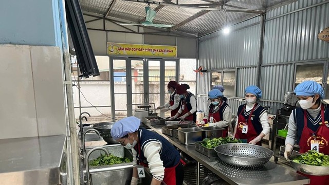 Hội LHPN xã Phúc Thịnh: Phối hợp giám sát công tác vệ sinh an toàn thực phẩm