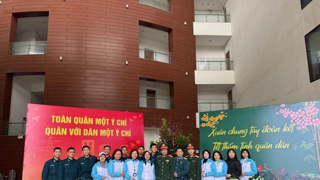 Hội LHPN xã Đông Anh giành giải Nhất hội thi gói bánh chưng Tết