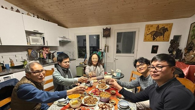 Người Hà Nội giữ nếp sống Hà Nội ở nước ngoài