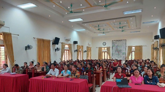 Bồi dưỡng kiến thức về xây dựng thương hiệu sản phẩm cho phụ nữ huyện Phúc Thọ