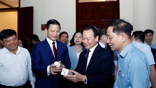 Chuyển đổi xanh và chuyển đổi số ngày càng trở nên cấp thiết