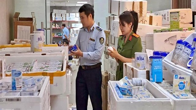 Ban chỉ đạo 389 TP Hà Nội phát hiện, xử lý 2.068 vụ vi buôn lậu, sản xuất hàng giả