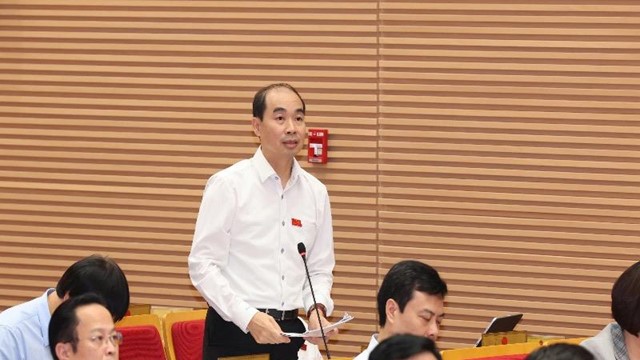 Cần giao rõ trách nhiệm cho UBND xã, phường kiên quyết xử lý hàng rong ở cổng trường