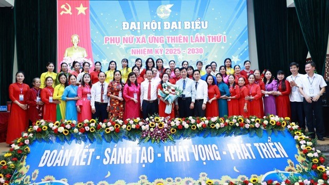 Phụ nữ xã Ứng Thiên nâng cao năng lực số, thích ứng tốt hơn với yêu cầu thời đại