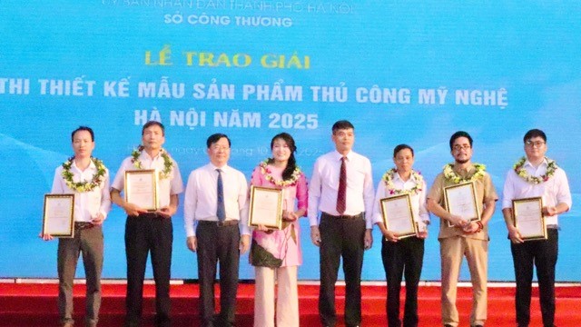 Vinh danh 90 sản phẩm thủ công mỹ nghệ xuất sắc năm 2025