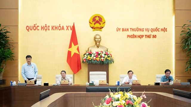 Nâng mức giảm trừ thuế thu nhập cá nhân lên 15,5 triệu đồng/tháng
