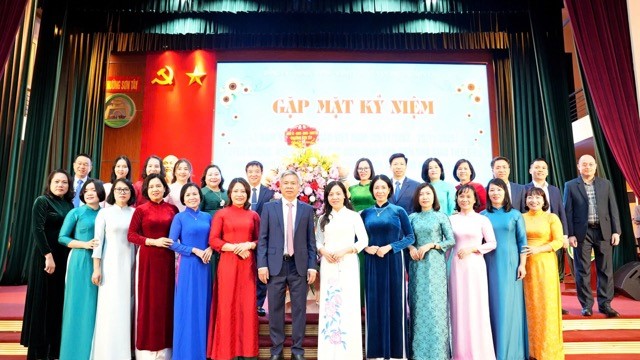 Phường Sơn Tây tuyên dương các nhà giáo tiêu biểu, các điển hình tiên tiến