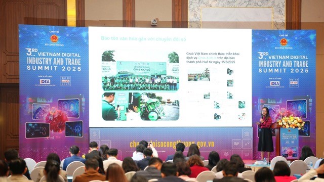 Xác lập tầm nhìn chuyển đổi số - xanh hóa tăng trưởng đến năm 2030