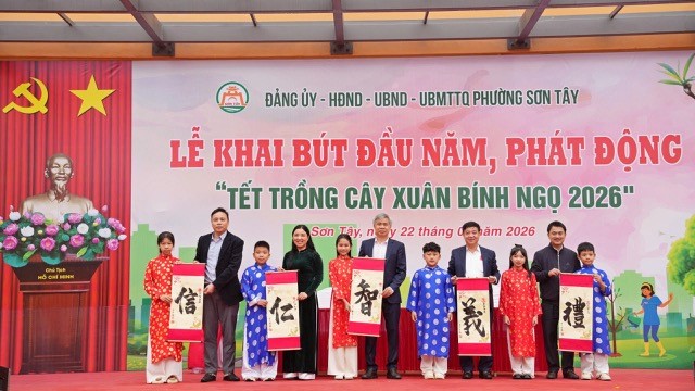 Phường Sơn Tây khai bút đầu năm và phát động Tết trồng 2.000 cây dịp Xuân Bính Ngọ 2026