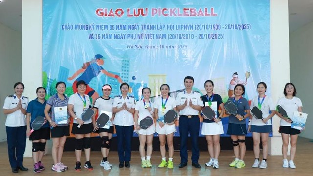 Sôi nổi giải Pickleball chào mừng ngày Phụ nữ Việt Nam 20/10