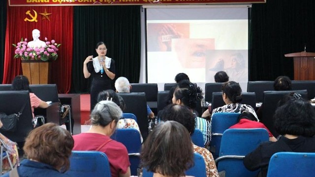 Phường Hai Bà Trưng tuyên truyền, phổ biến kiến thức cơ bản về chăm sóc sức khoẻ người cao tuổi