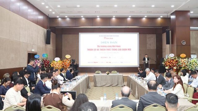 Phát triển thị trường vàng - cơ hội và thách thức