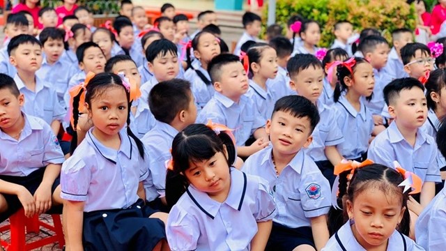 Hà Nội đặt mục tiêu duy trì mức sinh thay thế, nâng tuổi thọ của người dân lên 77 tuổi