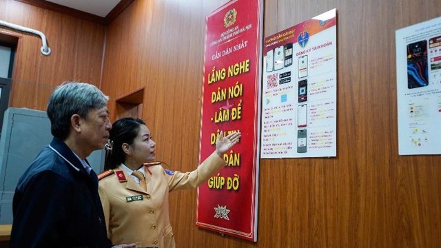 Người dân cần chủ động tra cứu vi phạm khi làm thủ tục cấp đổi Giấy phép lái xe