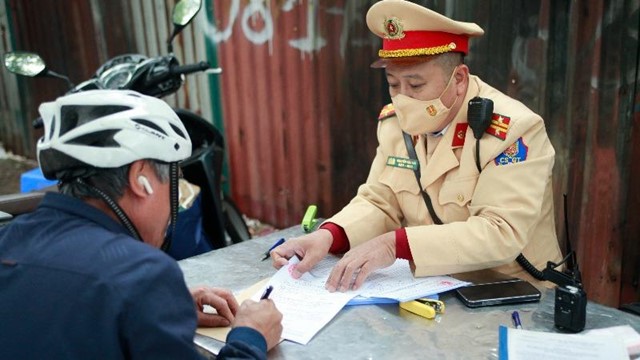 Hà Nội: Quyết liệt xử lý vi phạm nồng độ cồn trong dịp Tết Dương lịch 