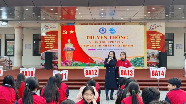 Hội LHPN xã Đại Thanh: Truyền thông trợ giúp pháp lý cho học sinh Trường THCS Đỗ Ngọc Du