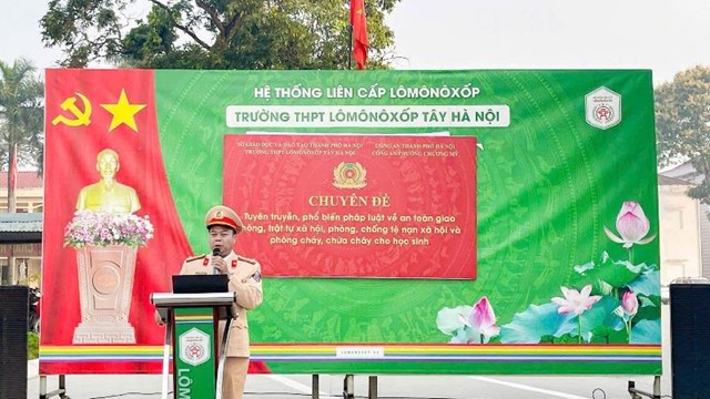 Chương Mỹ: Tuyên truyền pháp luật về an toàn giao thông và phòng, chống tệ nạn xã hội trong trường học