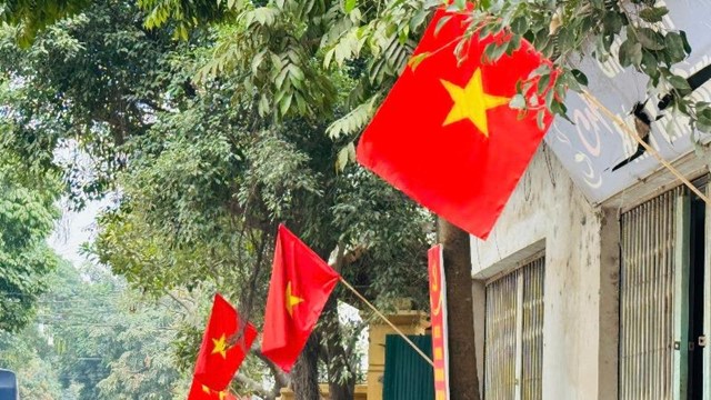 Xã Nam Phù rực rỡ cờ hoa chào mừng 96 năm ngày Thành lập Đảng và đón Xuân Bính Ngọ 2026