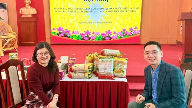 Xã Đại Thanh thúc đẩy thương mại điện tử, mở rộng thị trường cho hộ kinh doanh