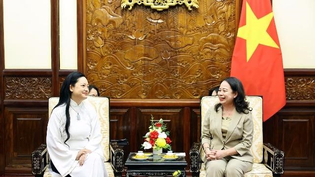 Phó Chủ tịch nước tiếp nữ phi hành gia gốc Việt đầu tiên bay vào không gian