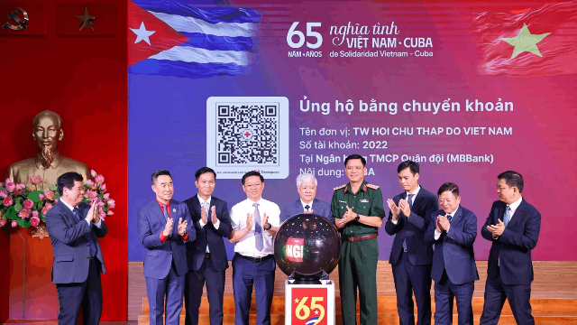 Gần 24 tỷ đồng được gửi tới nhân dân Cuba chỉ sau một ngày phát động