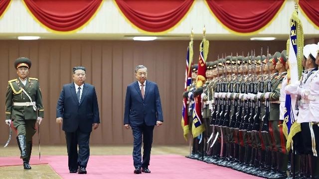 Trọng thể lễ đón Tổng Bí thư Tô Lâm thăm cấp nhà nước Triều Tiên