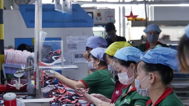 Ngành da giày Việt Nam giữ vững vị thế toàn cầu, đối mặt thách thức chuỗi cung ứng