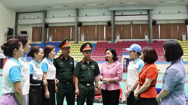 Gặp mặt, động viên khối “Phụ nữ Việt Nam” tham gia diễu hành dịp Quốc khánh 2/9