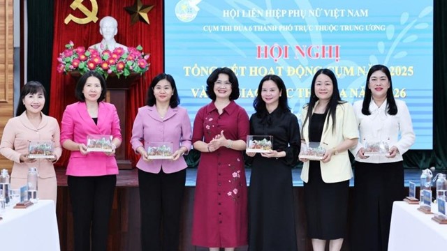 Tiếp tục phát huy tính sáng tạo, linh hoạt để phong trào phụ nữ diễn ra sôi nổi, đúng trọng tâm, trọng điểm