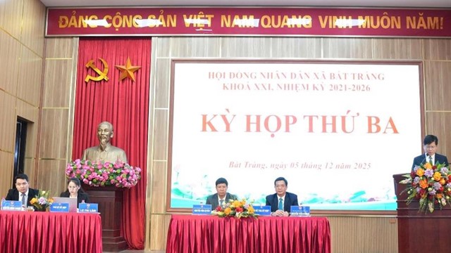 Kỳ họp thứ 3, Hội đồng nhân dân xã Bát Tràng xem xét, quyết định nhiều nội dung quan trọng