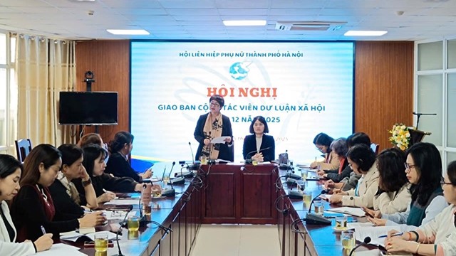 Hội LHPN Hà Nội tổ chức hội nghị giao ban cộng tác viên dư luận xã hội tháng 12