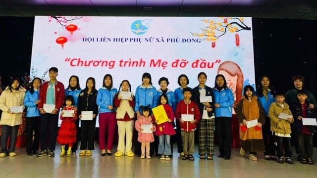 Hội LHPN xã Phù Đổng tổ chức chương trình “Xuân nhân ái - Tết sẻ chia” 