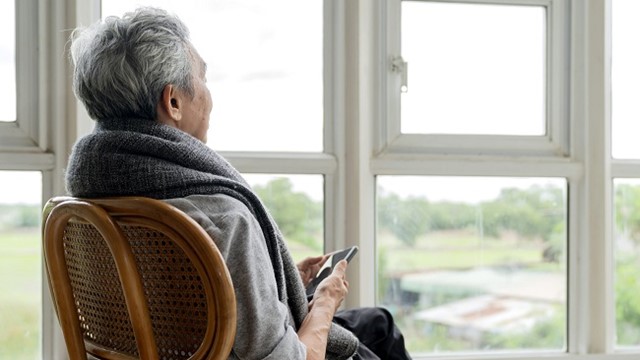 Hãy kiên nhẫn với người già