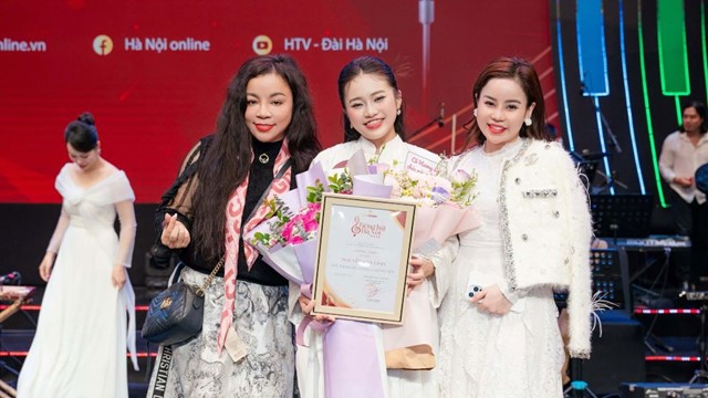 Bất ngờ trước ý chí, quyết tâm của giọng ca 16 tuổi Nguyễn Gia Linh- Giải Nhì Tiếng hát Hà Nội 2025