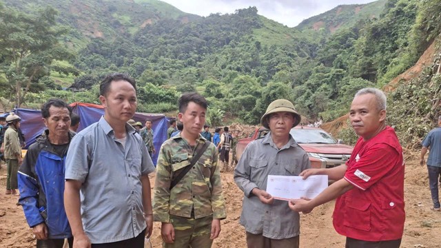 Cứu trợ khẩn cấp người dân bị ảnh hưởng bởi lũ ống, lũ quét tại Điện Biên và Sơn La