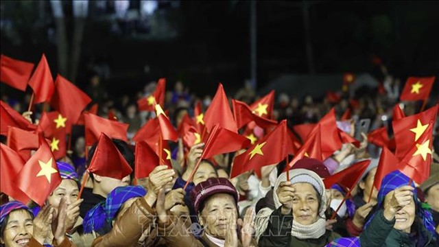 Lãnh đạo Đảng, Nhà nước dự cầu truyền hình kỷ niệm 85 năm Ngày Bác Hồ về nước trực tiếp lãnh đạo cách mạng Việt Nam