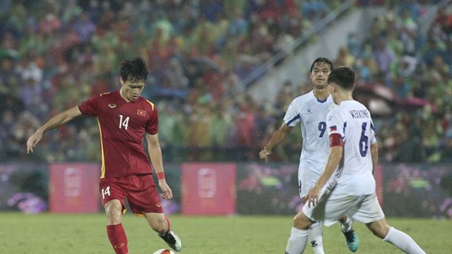 Bỏ lỡ nhiều cơ hội, U23 Việt Nam chia điểm cùng U23 Philippines