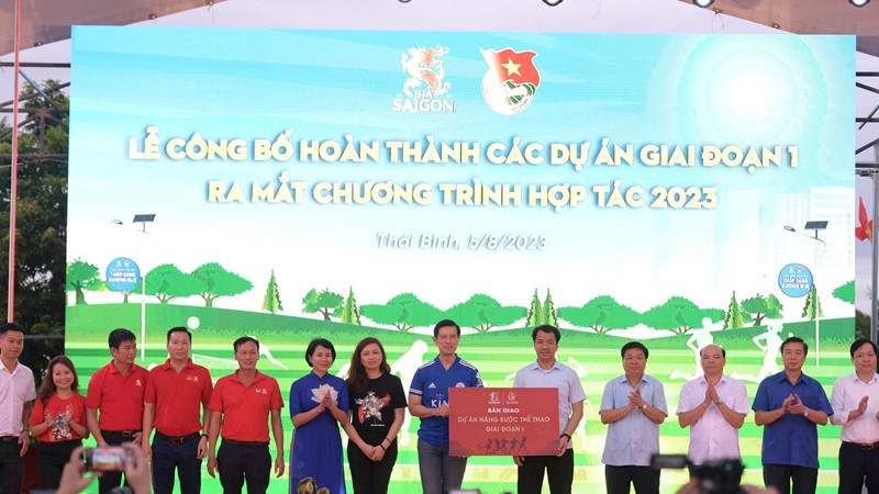 Hoàn tất  10 sân thể thao cộng đồng và bàn giao cho các tỉnh